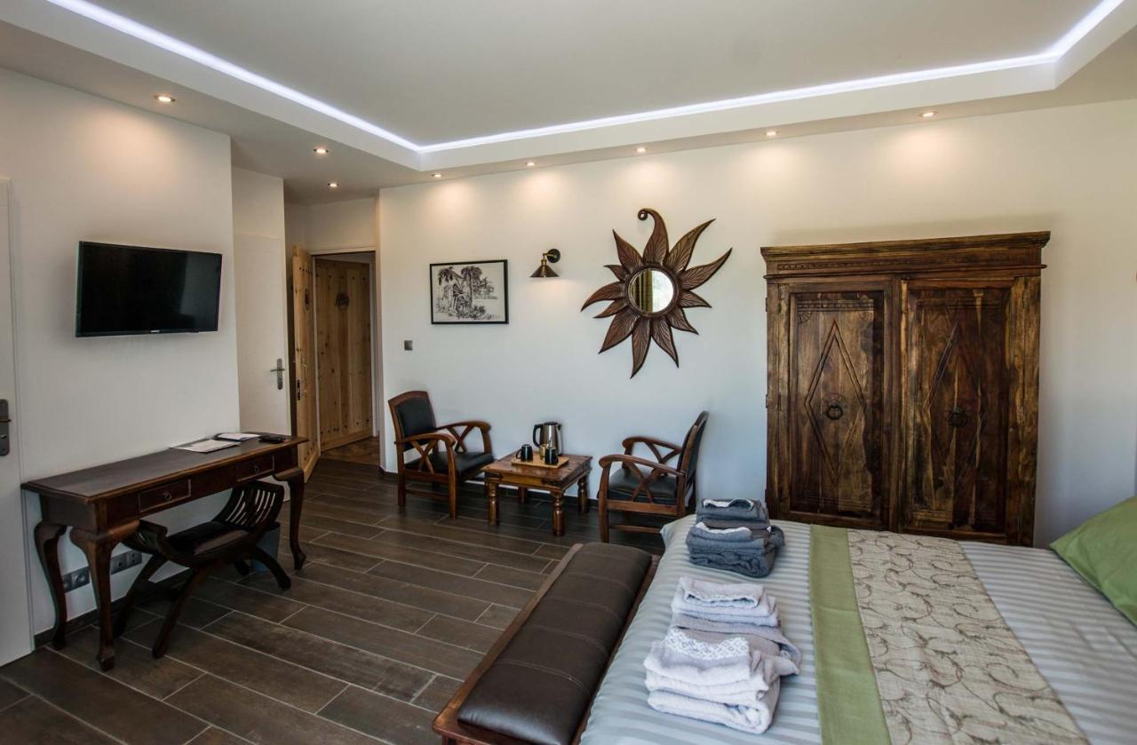 Les Cuves - Saintes Bed & Breakfast Chaniers Luaran gambar
