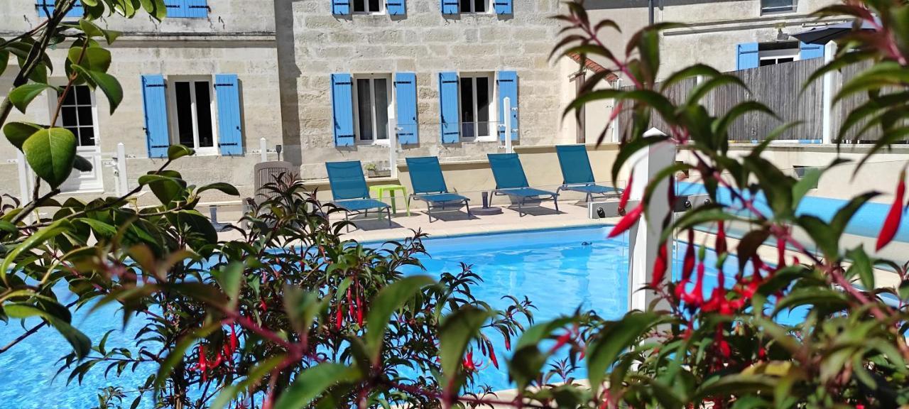 Les Cuves - Saintes Bed & Breakfast Chaniers Luaran gambar