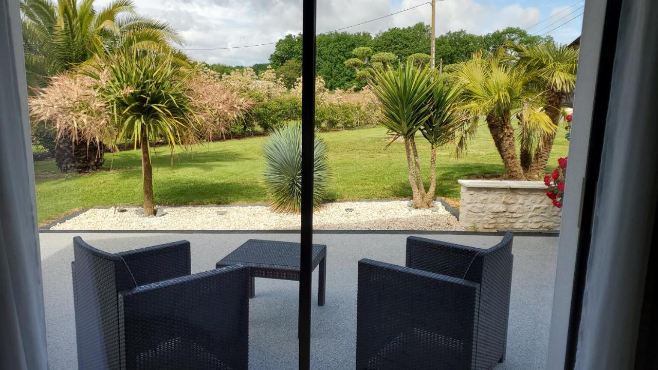 Les Cuves - Saintes Bed & Breakfast Chaniers Luaran gambar